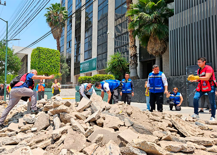 EVACUAN_A_MAS_DE_21_MIL_PERSONAS_DE_37_SEDES_DEL_PJCDMX_POR_PRIMER_SIMULACRO_NACIONAL_c